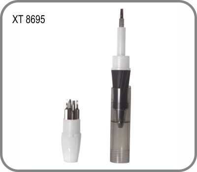 XT 8695