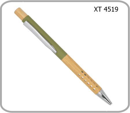 XT 4519